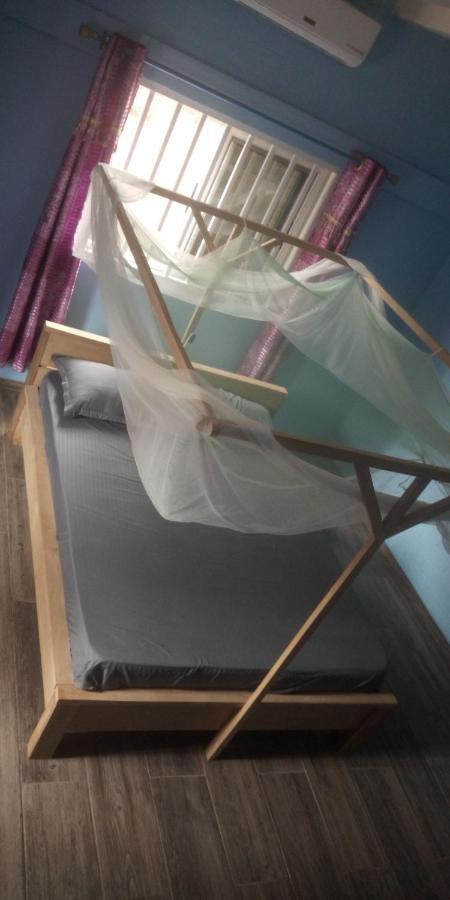 Maison Charlotte Forever Chambre D'Hotes Chez Un Couple Belgo Togolais Lome Exterior photo